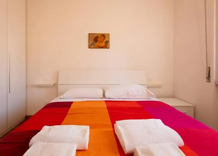 Keys Of Italy - Portenuove 18 - Pn1 - Train Station, One Bedroom Flat 2 To 4 Guests